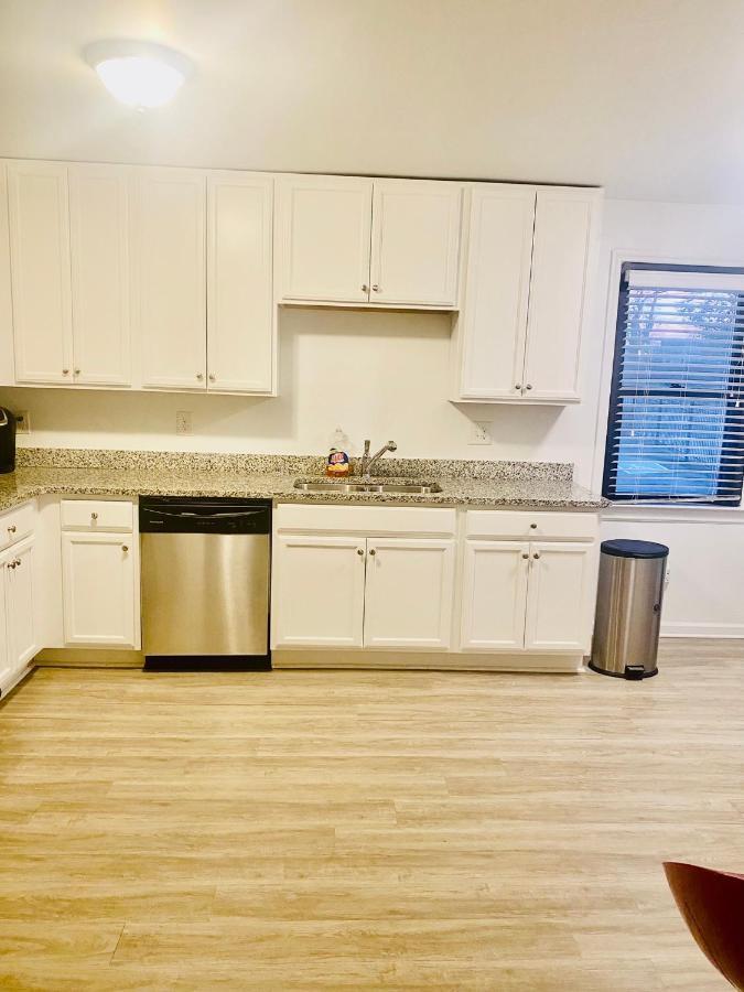 Cozy Condo, Minutes From Broadwy, Sleeps 5 纳什维尔 外观 照片